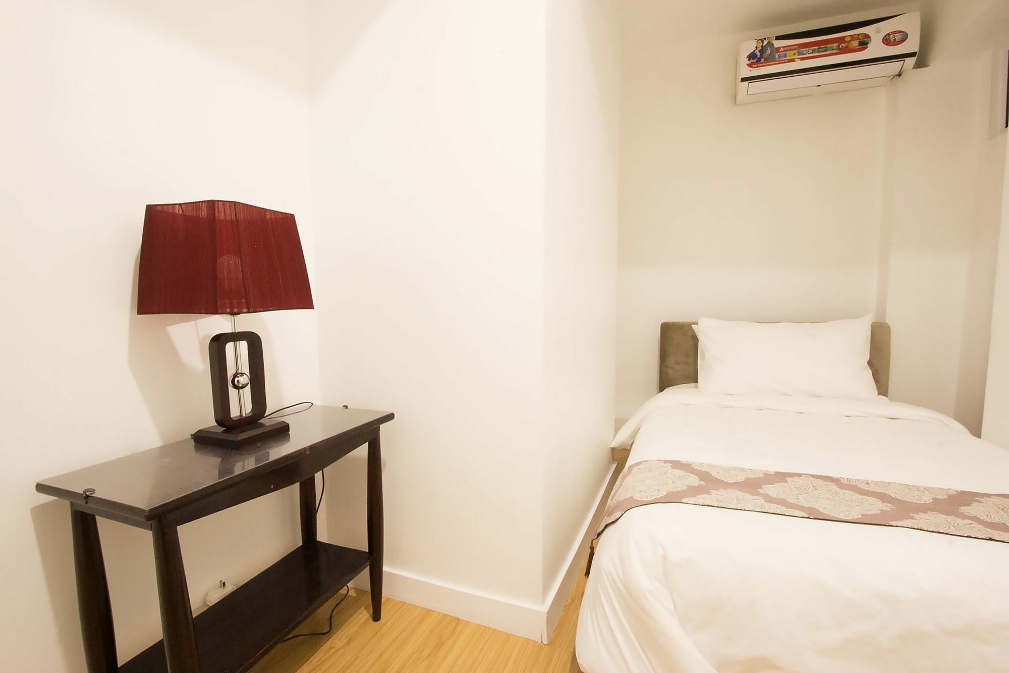 Oasis Regency @ Fort Victoria BGC Taguig Buitenkant foto